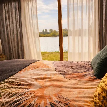 Luxury Luxury tent Heerewaarden